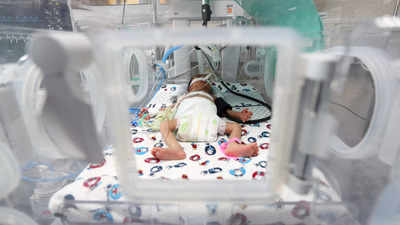 Gaza neonatal unit warns babies at risk 'within minutes' if power fails