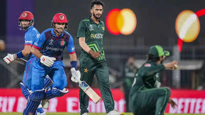 ICC World Cup: 'Kisi se fielding nahi ho rahi thi' - Pakistan greats Moin Khan, Wasim Akram blast team for poor fitness after Afghanistan defeat