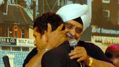 Bishan Singh Bedi treated me like his son: Sachin Tendulkar