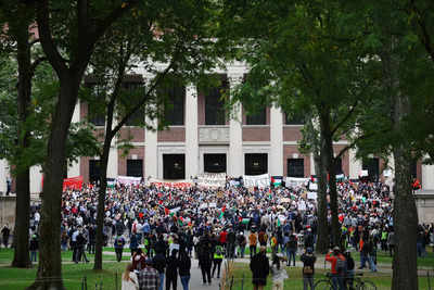 Harvard University criticized by Seth Klarman, Mitt Romney over 'antisemitism'