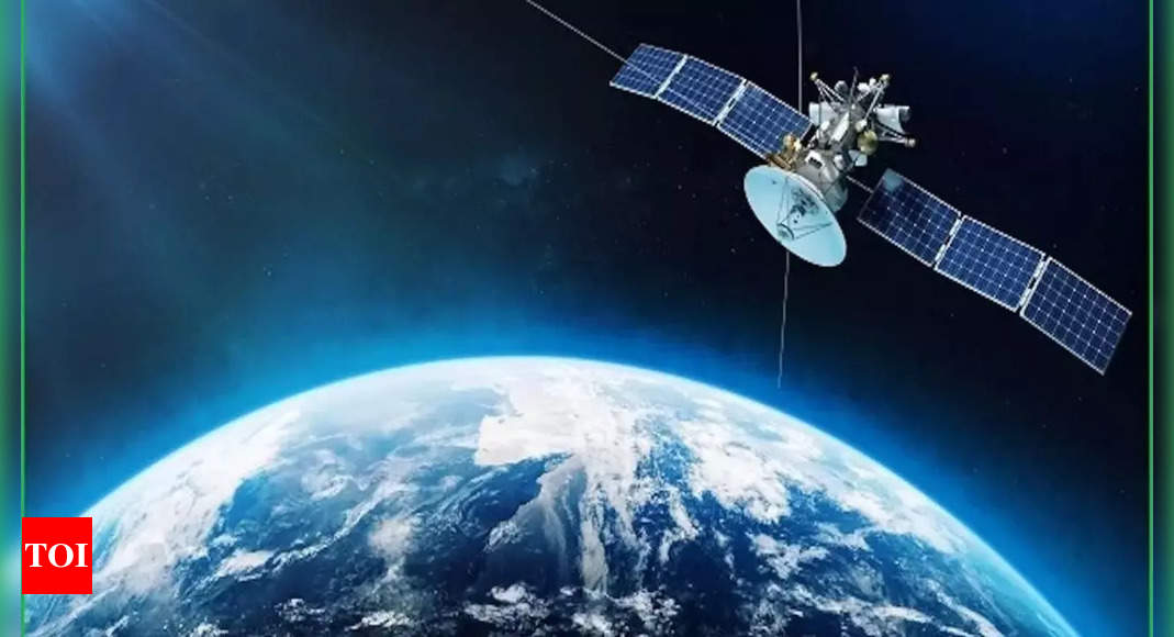 ‘Space War’: US raises concerns over the Russian satellite’s unusual maneuver in space – Times of India