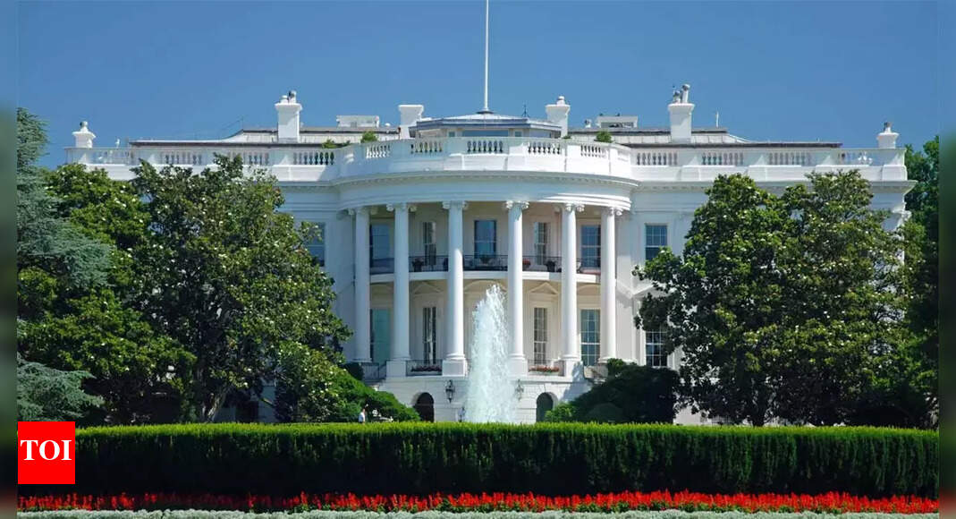 Gaza ceasefire 'only benefits Hamas': White House