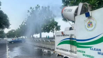 BMC deploys anti-smog gun at Mumbai's Marine Drive to fight air pollution