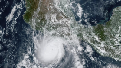 Hurricane Otis weakens after making landfall in Mexico