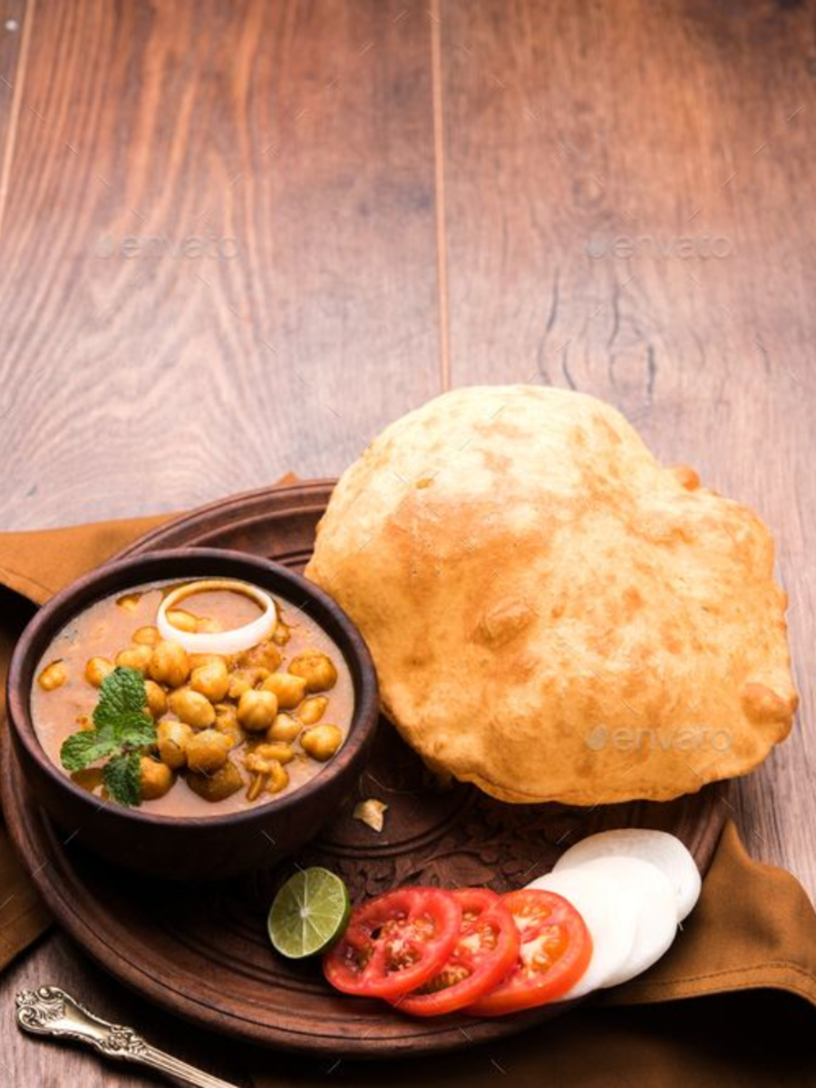 5 Unmissable Chole Bhature Spots In Delhi | Times Now