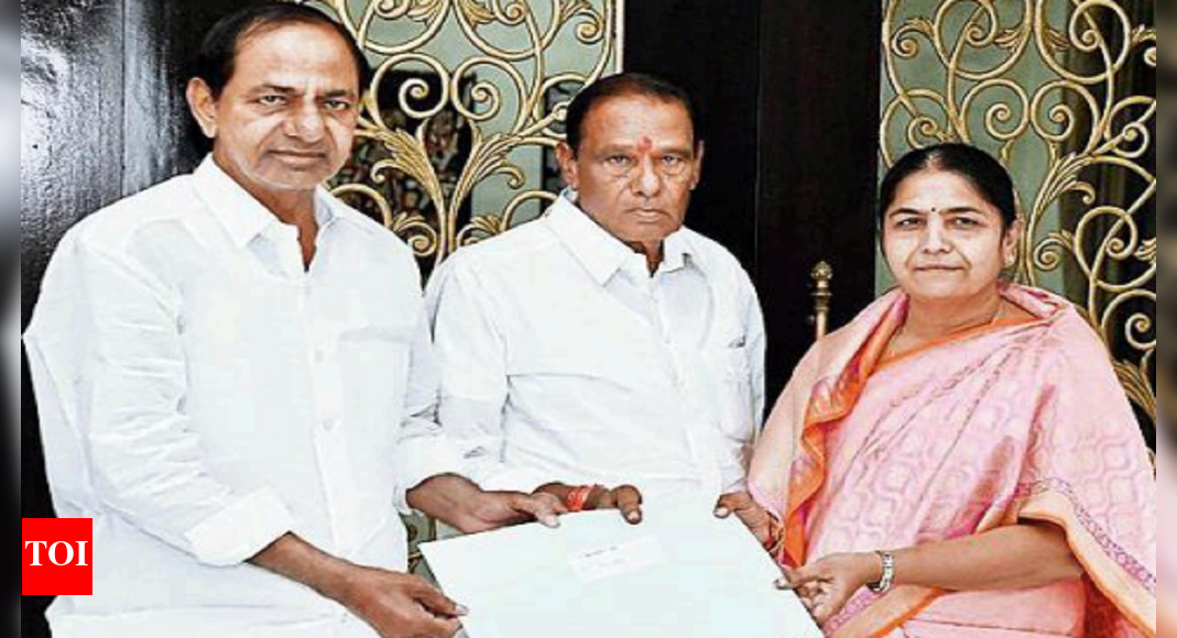 Brs: Narsapur logjam ends, BRS names V Sunitha Reddy