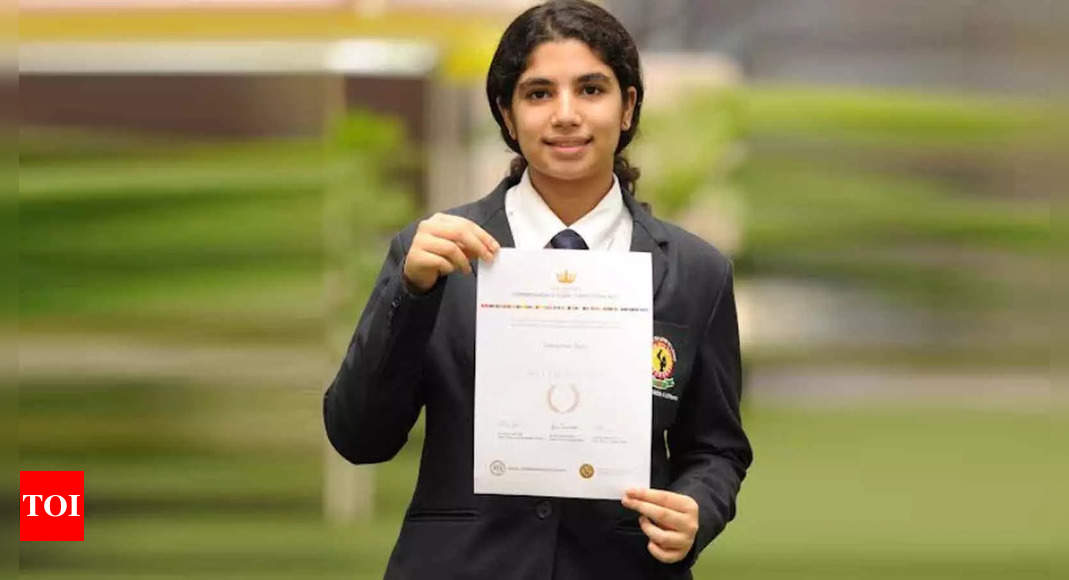 VKE’s Dani wins silver in essay competition