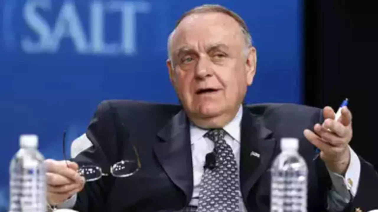 Billionaire Leon Cooperman pulling Columbia funding amid student protests:  These kids have 's— for brains