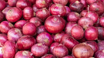 Onion price spikes to Rs 60/kg