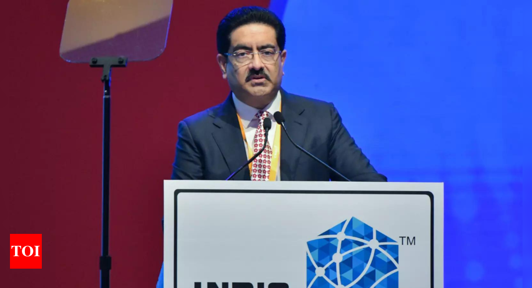 VIL will make significant investments to roll out 5G network, expand 4G coverage: Birla – Times of India