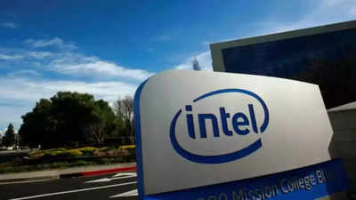 Intel's optimistic forecast sparks 9% stock surge, signals PC market recovery