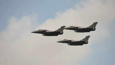 India kicks off formal procurement process for 26 naval French Rafale ...