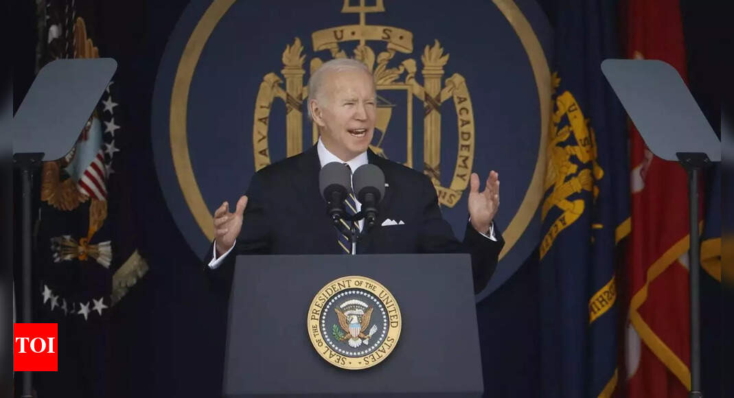 Biden talks with Chinese foreign minister as he prepares for potential meeting with Xi