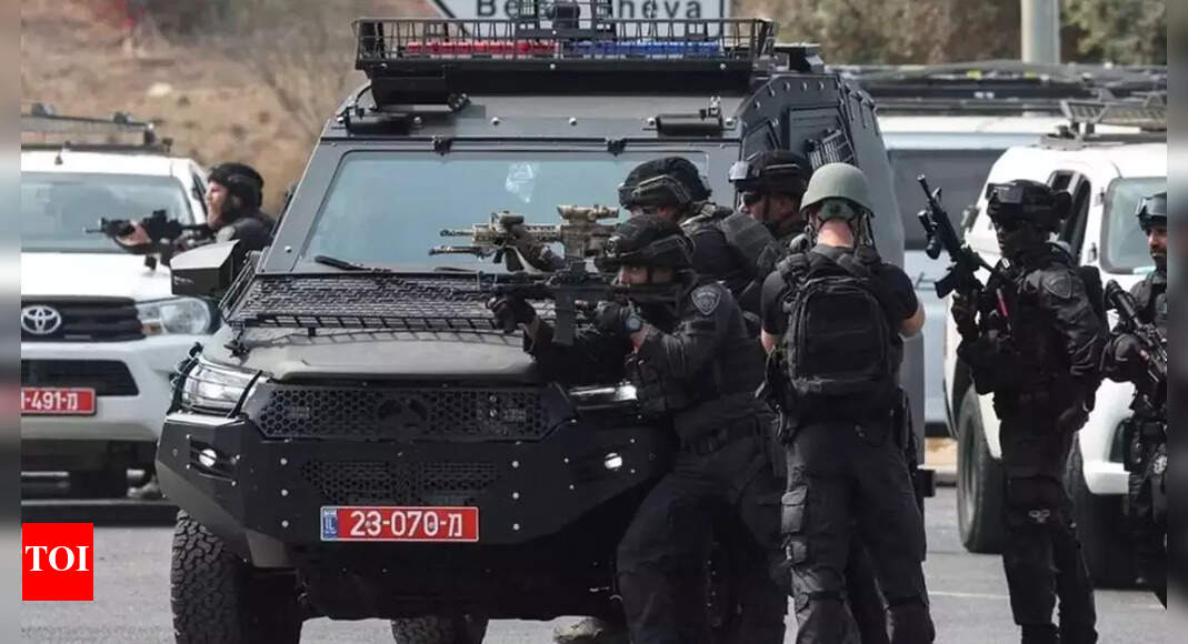 Egypt army reports 'minor injuries' in accidental Israeli shelling