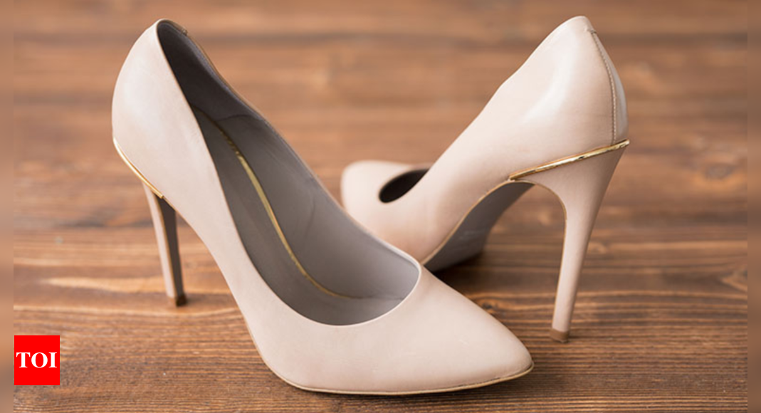 Basic nude heels hotsell