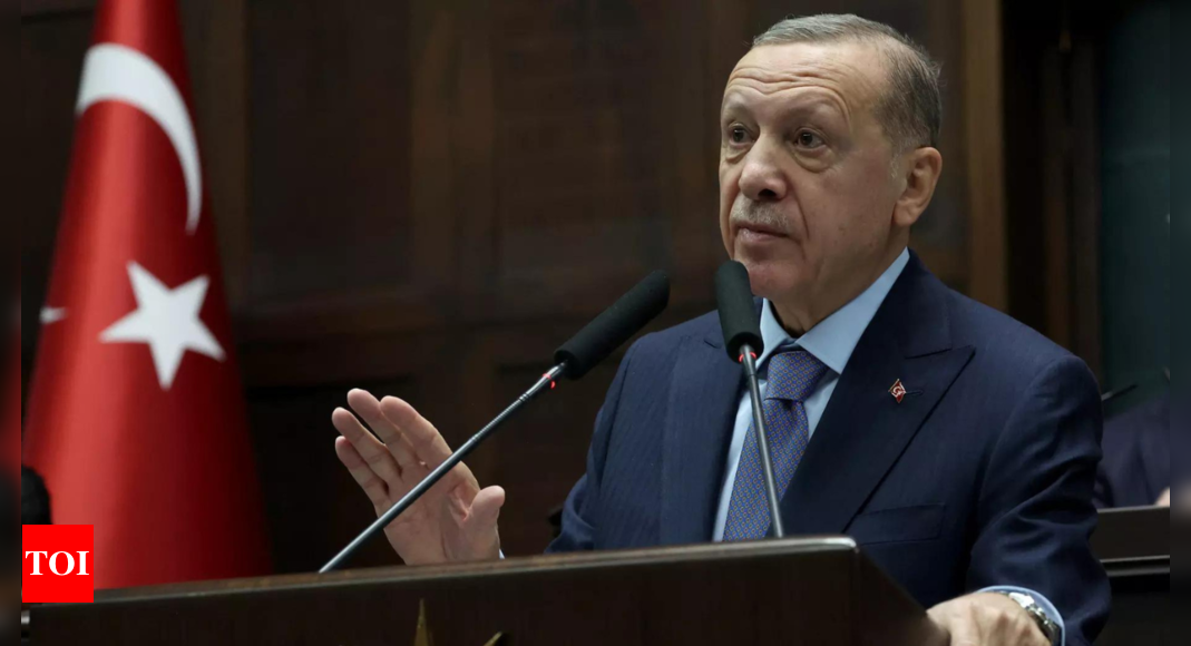 L’Occident, « principal coupable » du « massacre » de Gaza, selon Recep Tayyip Erdogan