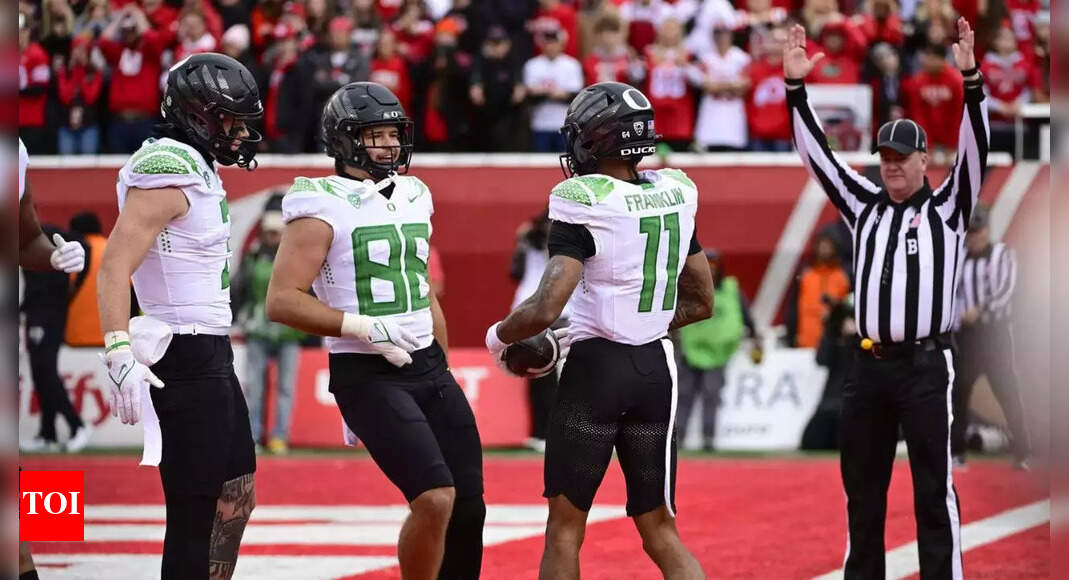 College Football Utah's 18game home winning streak snapped by Oregon