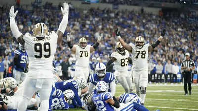 NFL: Derek Carr's stellar performance guides New Orleans Saints to win over Indianapolis Colts