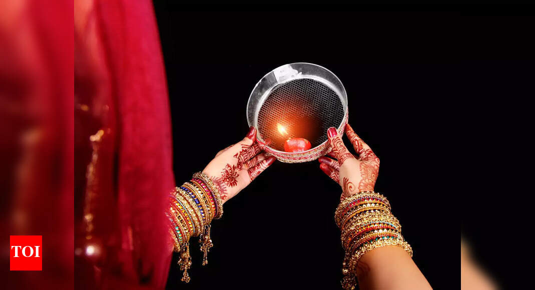 When is Karva Chauth on October 31 or November 1? Know everything ...