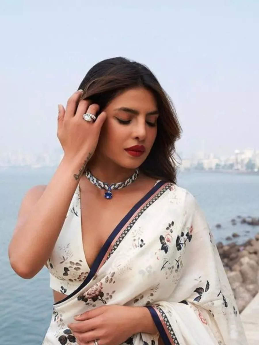Priyanka Chopra Is A True Desi Girl In Floral White Saree And Sultry ...