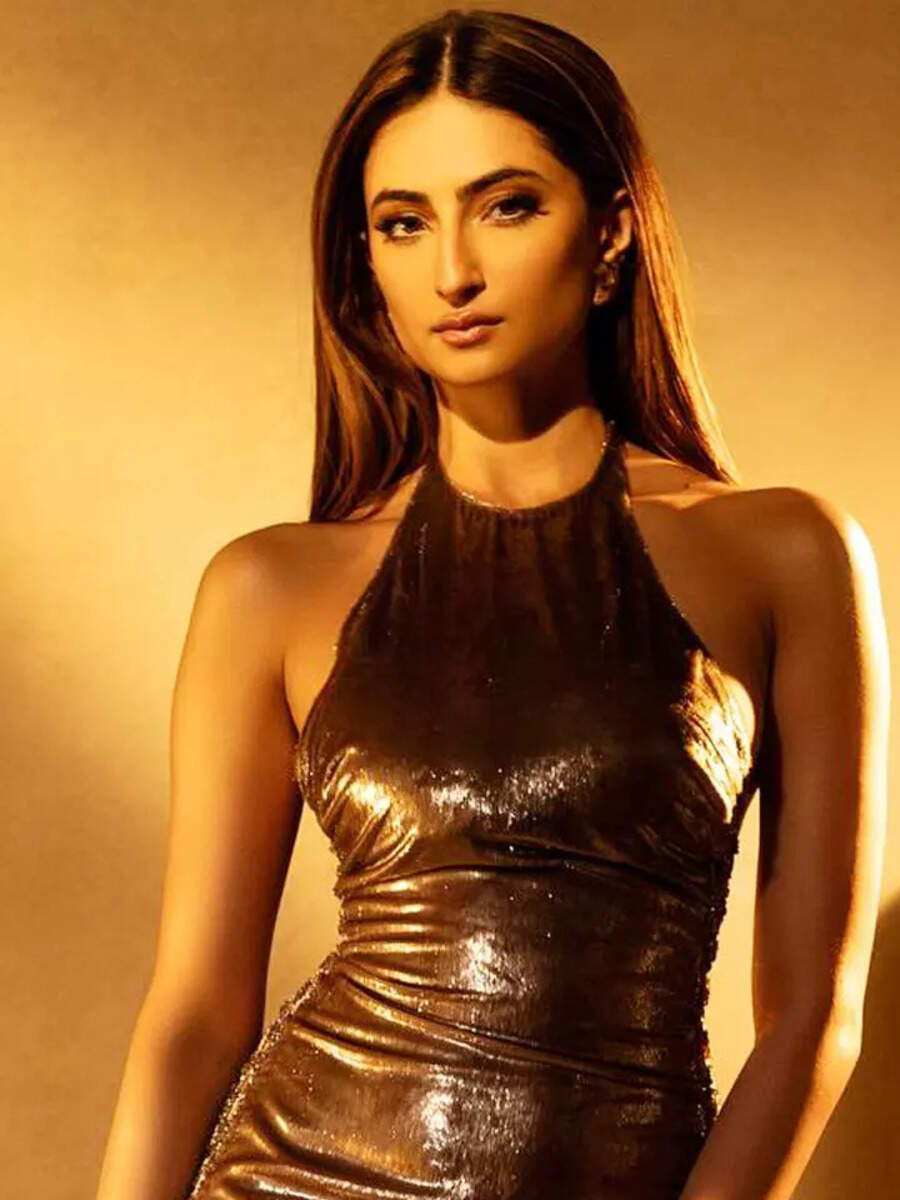 Palak Gown - Aadhya RTS main image 1