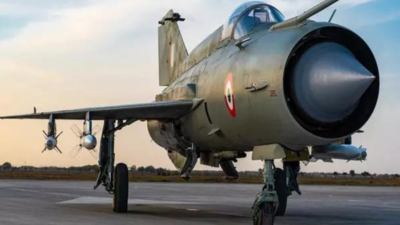 IAF replaces MiG 21 fighter squadron at Uttarlai, re-equipped with Su-30 MKI