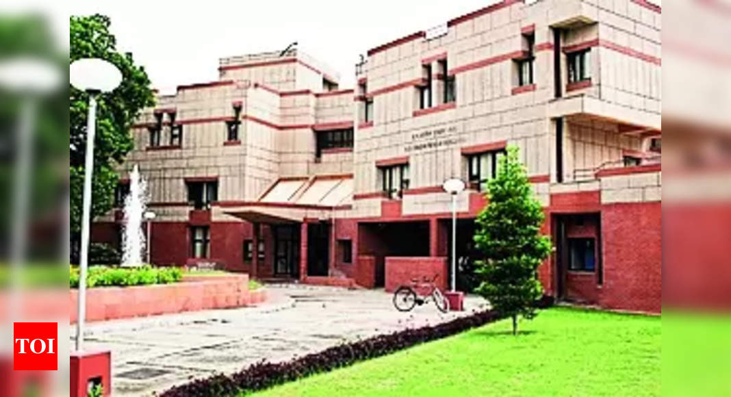 5 New eMasters Finance Programmes Launched by IIT Kanpur