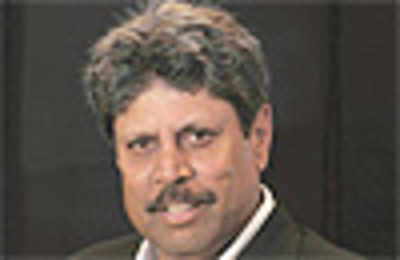Kapil forced Sachin to change follow-on decision: Lele