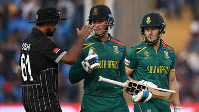 New Zealand vs South Africa: Quinton de Kock, Rassie van der Dussen power South Africa to 357/4 against New Zealand