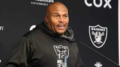 Antonio Pierce: Who is Las Vegas Raiders' replacement for Josh McDaniels? |  NFL News - Times of India