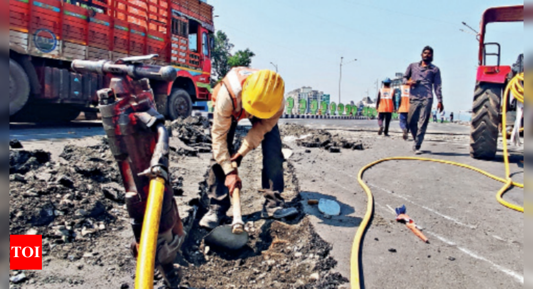 Chandni Chowk flyover under repair 2 months after its start | Pune News