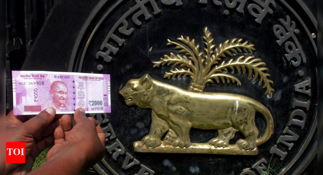 Rbi: Send ₹2,000 notes by post, says RBI - Times of India