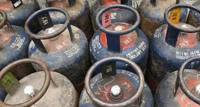 Govt increases commercial LPG refill cost by Rs 101