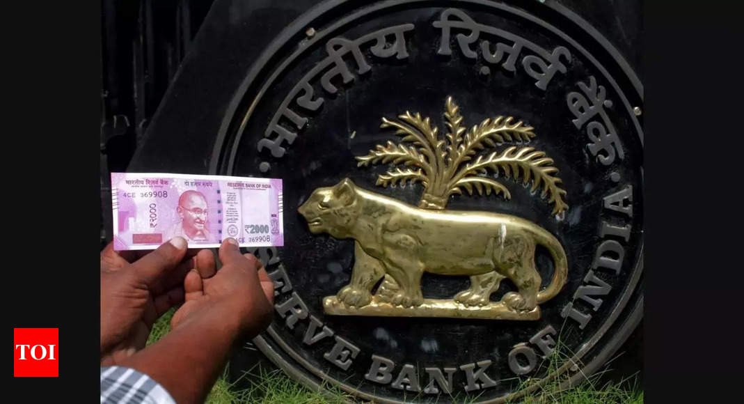 People can send Rs 2,000 notes by post to RBI offices for direct credit in bank accounts – Times of India