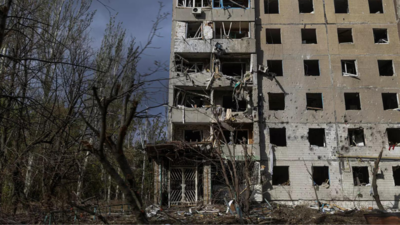 Ukraine says Russian attacks easing around embattled town