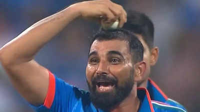 Mohammed Shami's ball on head gesture takes social media by storm | Cricket  News - Times of India