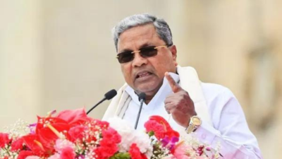 No change of CM, I will be in office for 5 years: Siddaramaiya