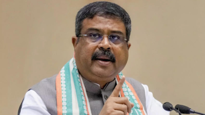 Student Mobility: Dharmendra Pradhan: IIT-Delhi Abu Dhabi campus to  commence operation with master's course in energy transition from January  '24