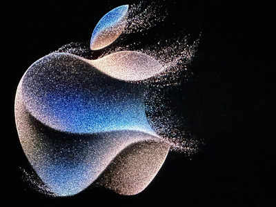 Apple announces quarterly results, reports revenue of $89.5 billion