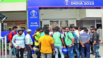 World Cup cricket- 250 cops outside Eden Gardens from today to prevent black marketeers