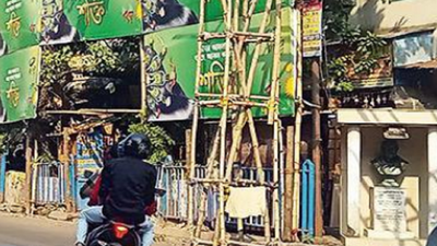 'Remove puja banners, frames by weekend'