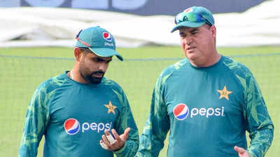 World Cup, New Zealand vs Pakistan: Mickey Arthur slams 'stifling' security restrictions