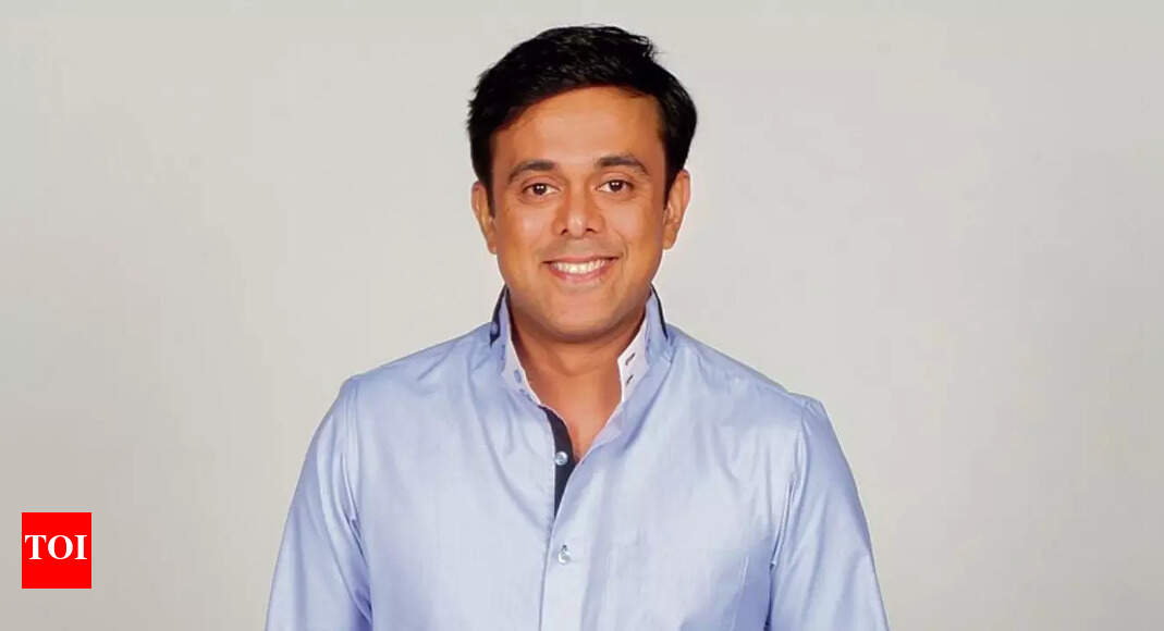 Sumeet Raghavan's musical ode to Amitabh Bachchan | Hindi Movie News ...