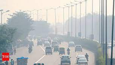 Delhi-NCR Air Pollution: BS 'error', cars meeting fuel standards banned