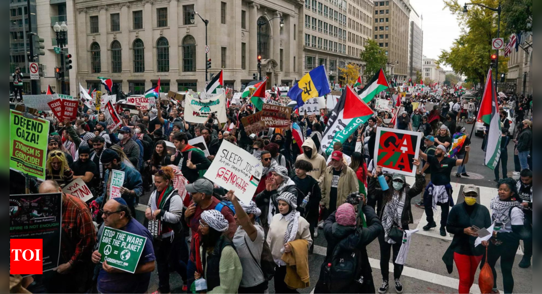 Protests erupt in Washington over President Biden’s policy towards Gaza ...