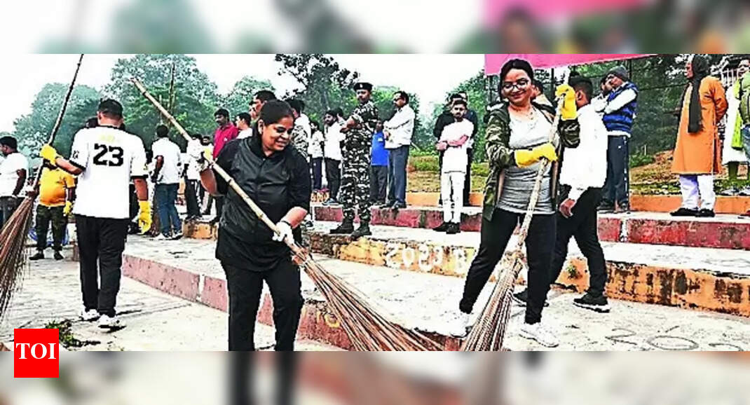 Cleanliness: ‘ganga Run’ Participants Promote Cleanliness | Ranchi News ...