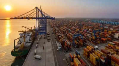 New record! Mundra becomes India's first port to handle cargo volumes of 16 MMT in a month