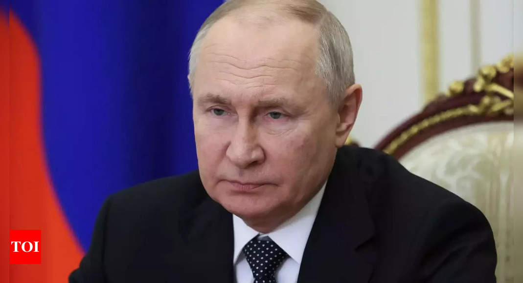 Russia's Putin To Stay In Power Past 2024, Sources Say - Times Of India