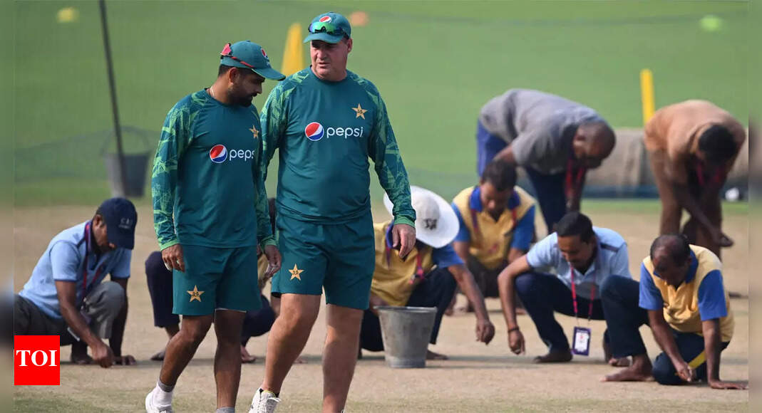 Mickey Arthur seeks divine intervention to save Pakistan at World Cup | Cricket News – Times of India