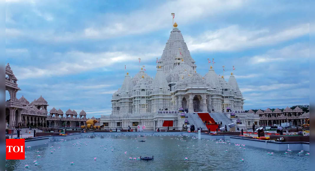 'Magnificent': US lawmaker heaps praise on New Jersey's Akshardham ...